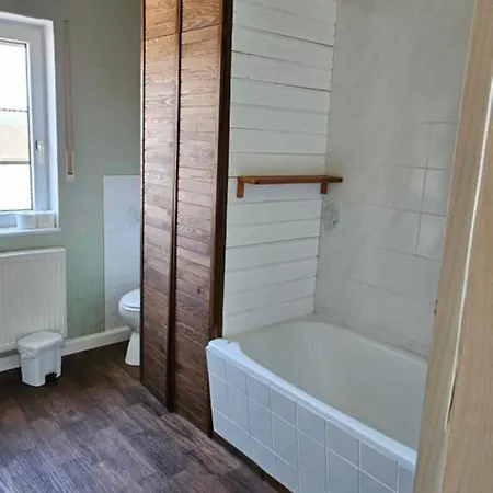 Apartment Fuer 10 - Ideal Fuer Gruppen Und Familien Fuldatal
